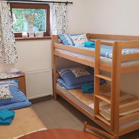 Na Samote U Lesa -Rasovna Apartment Msecke Zehrovice Exterior foto
