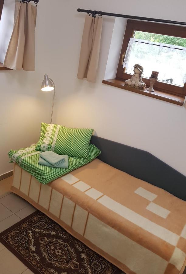 Na Samote U Lesa -Rasovna Apartment Msecke Zehrovice Exterior foto